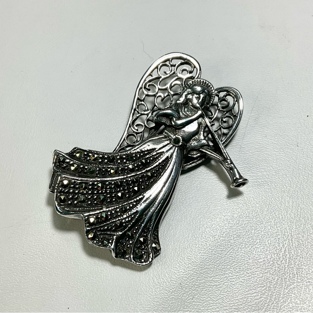 Sterling Silver Marcasite Angel Brooch Vintage Christmas Solid